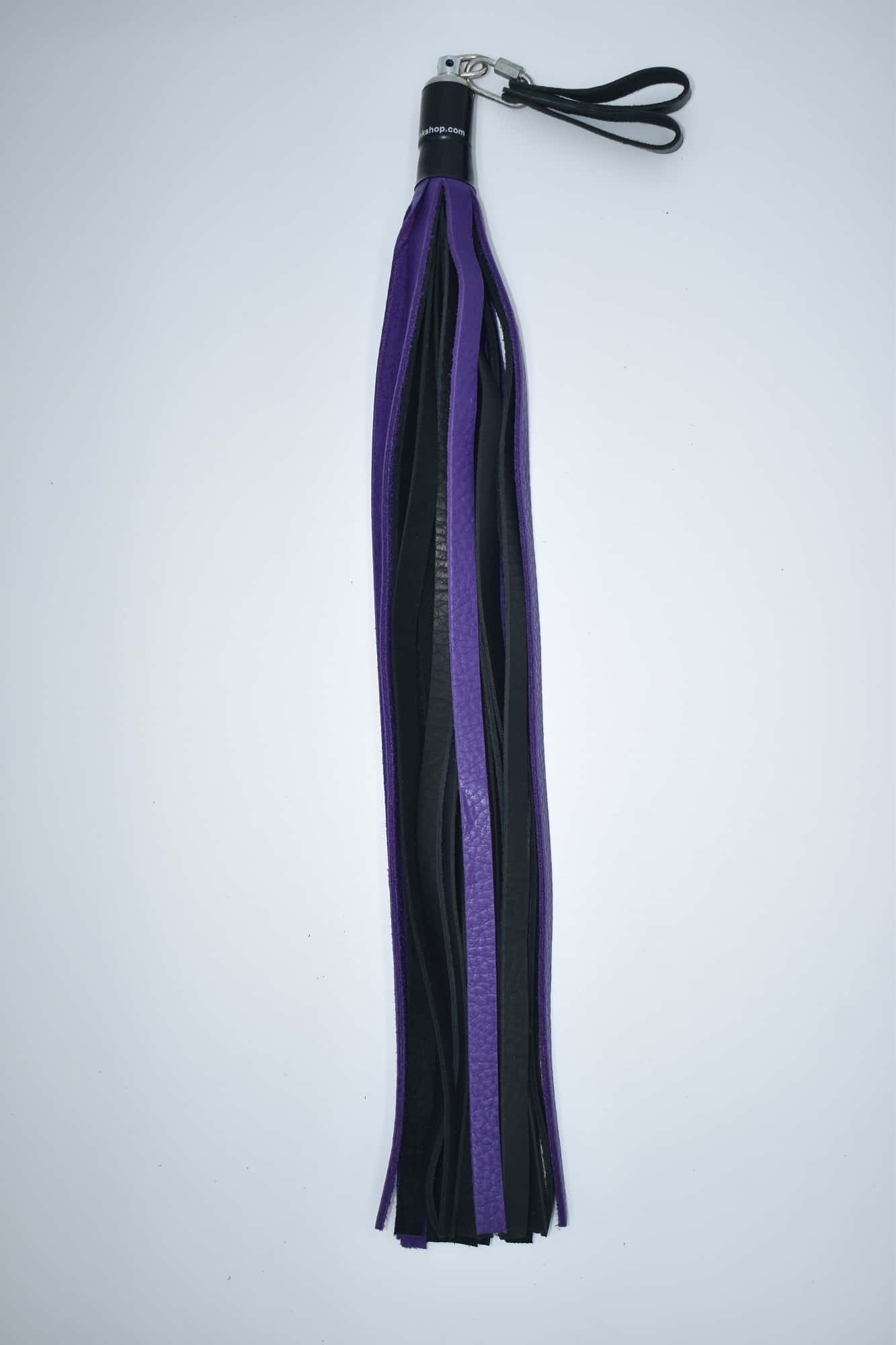 Bull Hide Floggers 1/2" Falls With Finger Loops - Image 5